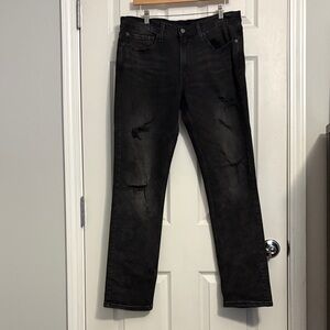 Signature by Levi Strauss Men's Dark Gray Straight Jeans